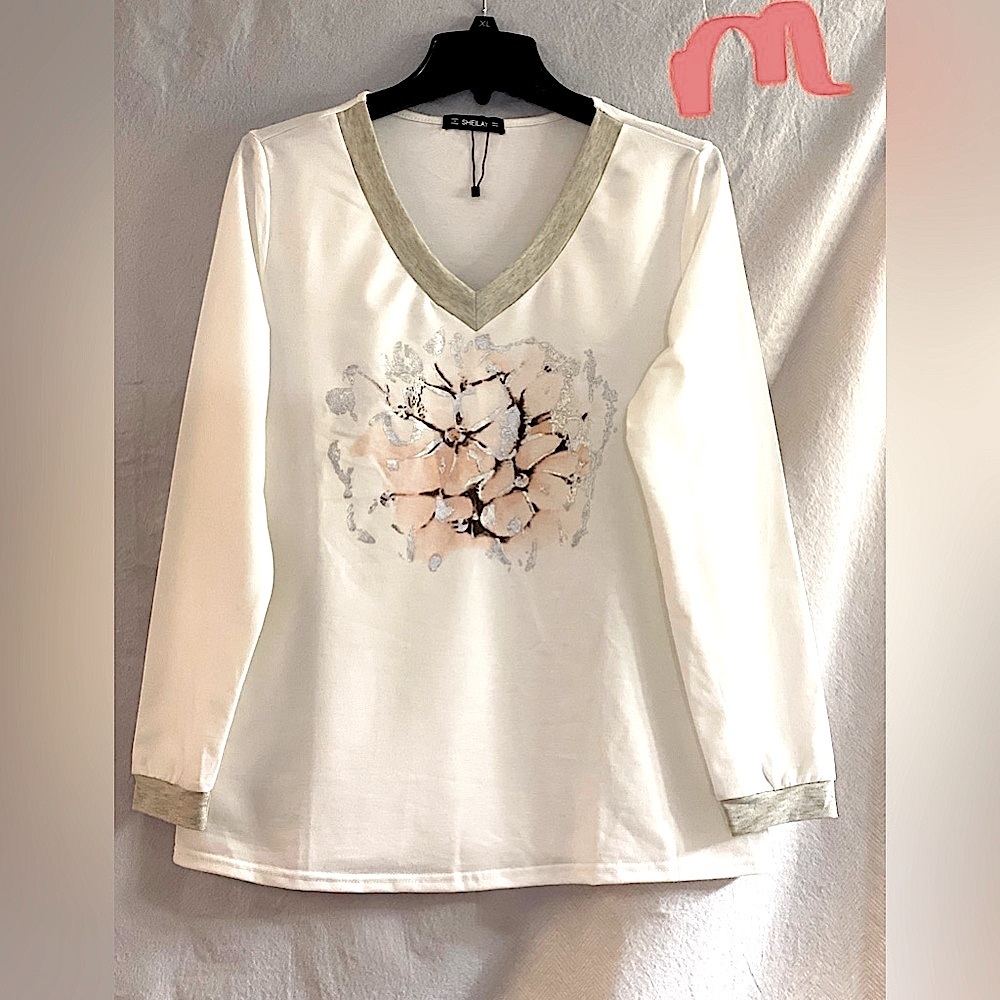 LADIES WHITE TOP WITH GREY & PINK FLOWERS